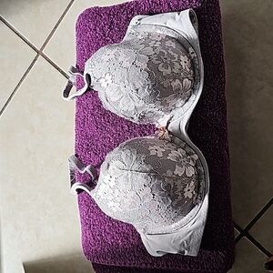 Victoria's secret bra